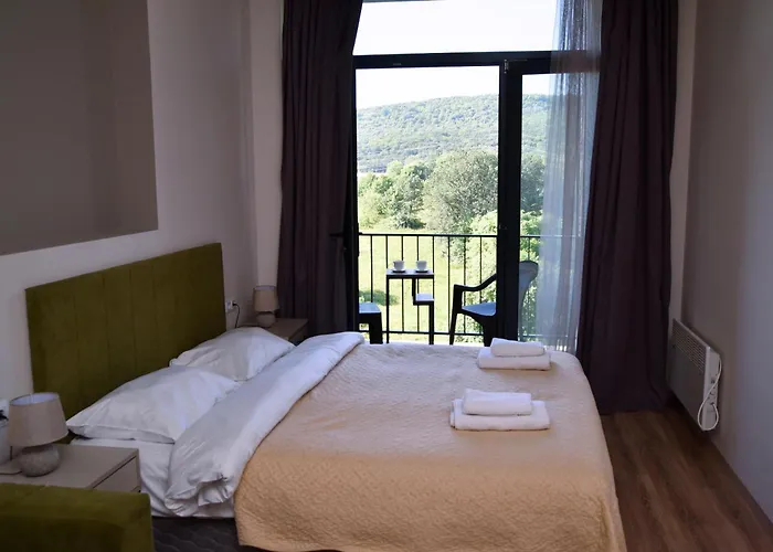 Цахкадзор Кечи Аус Уютное Студио С Видом На Лес - Cozy Studio With Stunning Forest Views
